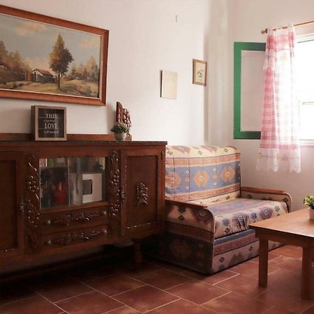 Oasis Atlántico: rincón secreto al pie de los senderos Azano Exterior foto