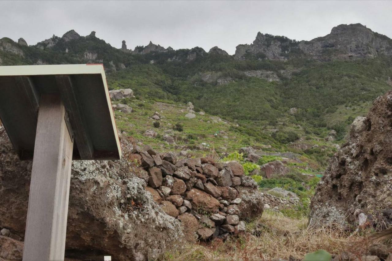 Oasis Atlántico: rincón secreto al pie de los senderos Azano Exterior foto
