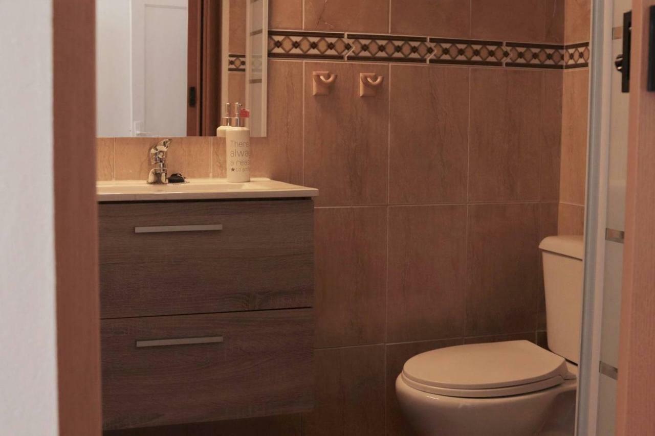 Oasis Atlántico: rincón secreto al pie de los senderos Azano Exterior foto