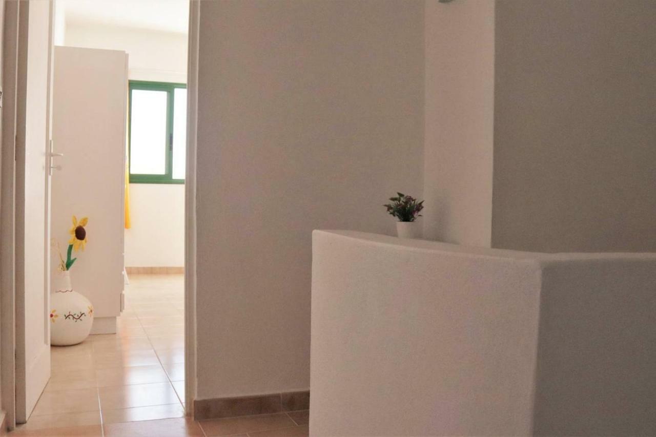 Oasis Atlántico: rincón secreto al pie de los senderos Azano Exterior foto