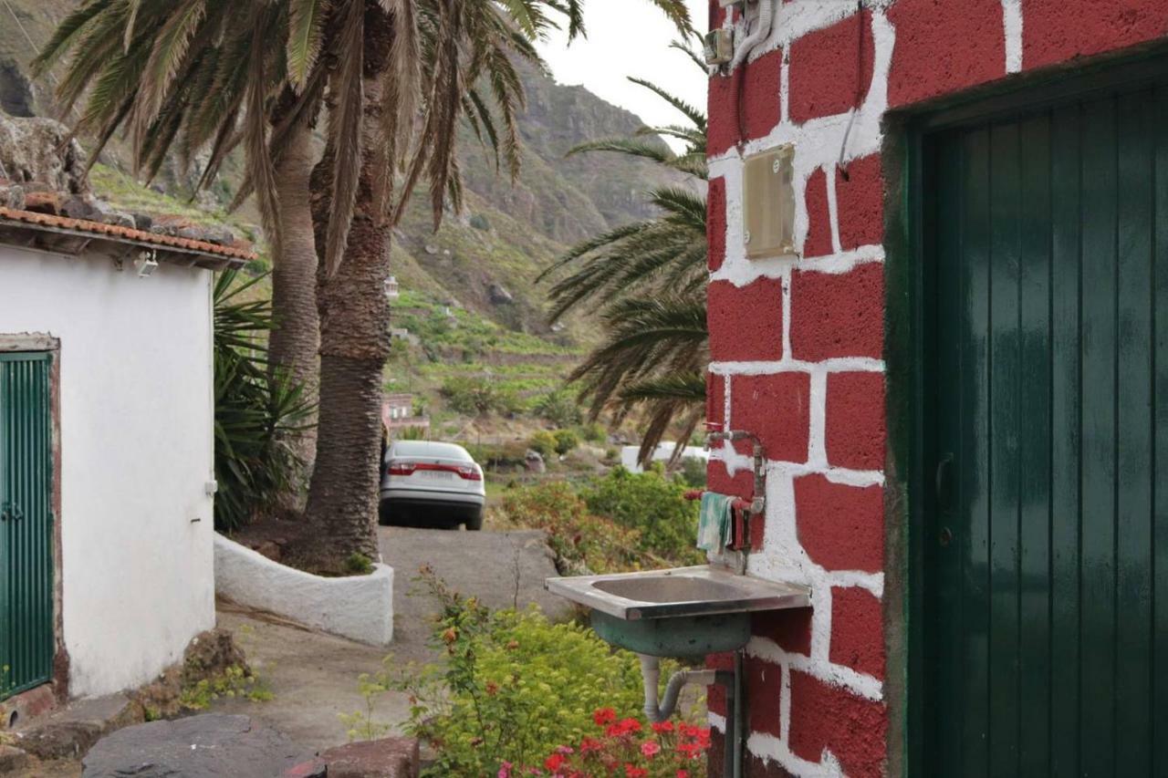 Oasis Atlántico: rincón secreto al pie de los senderos Azano Exterior foto